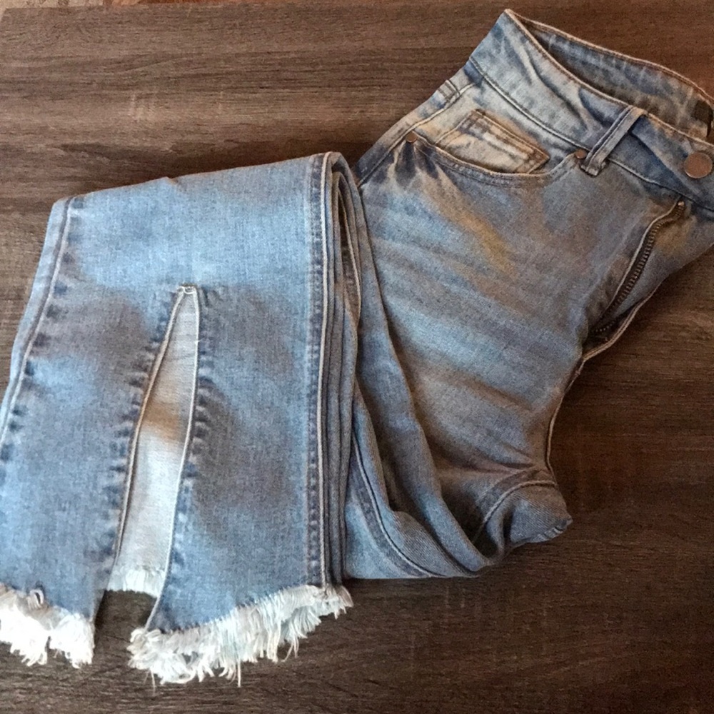 Size 7 fashion nova jeans